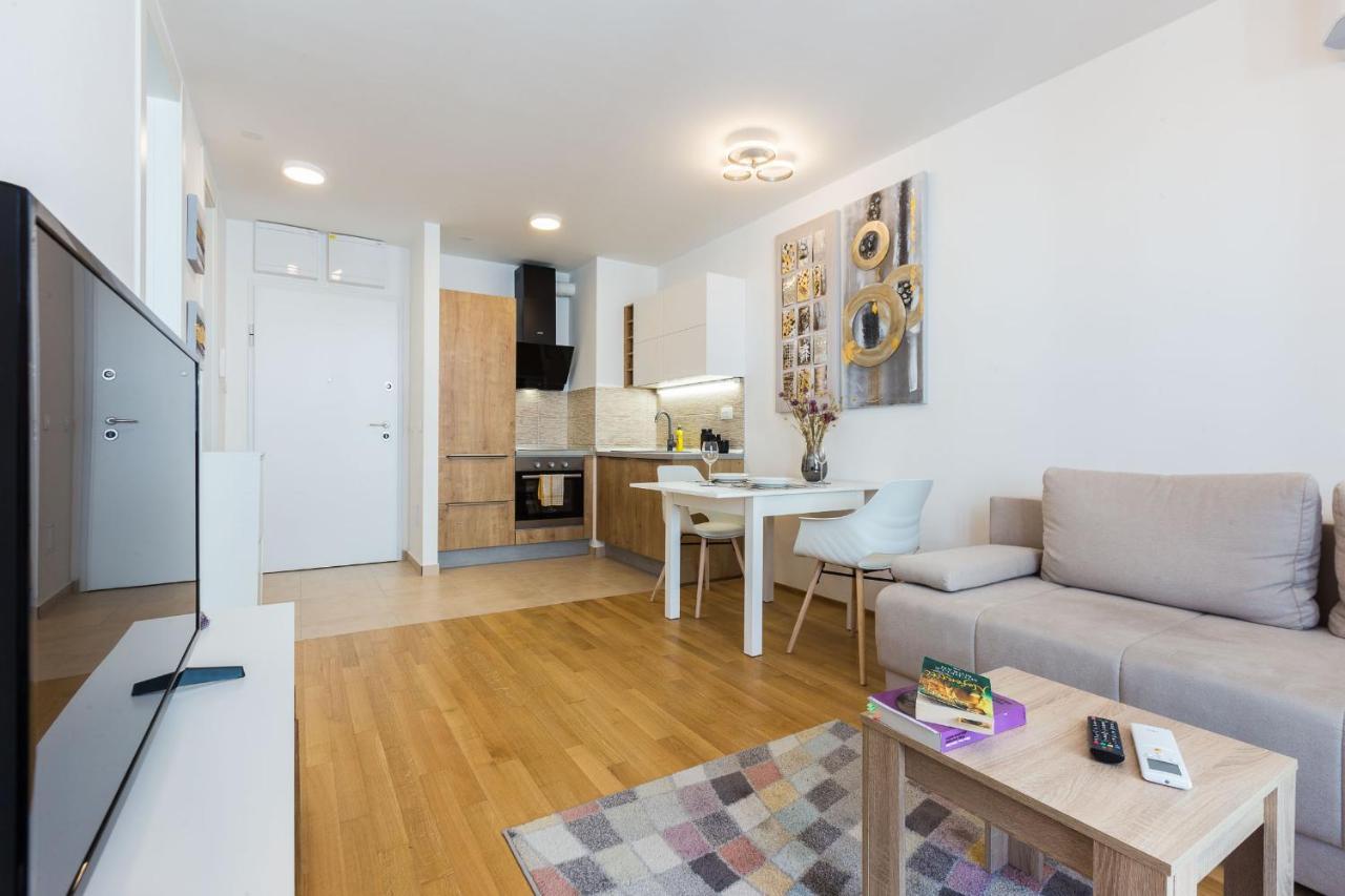 Tanja Modern Apartment With Balcony And Parking Garage Zadar Exterior foto